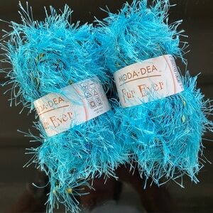 NWT (2) Moda Dea “Fur Ever” Yarn. Aqua Marine / Turquoise Color.